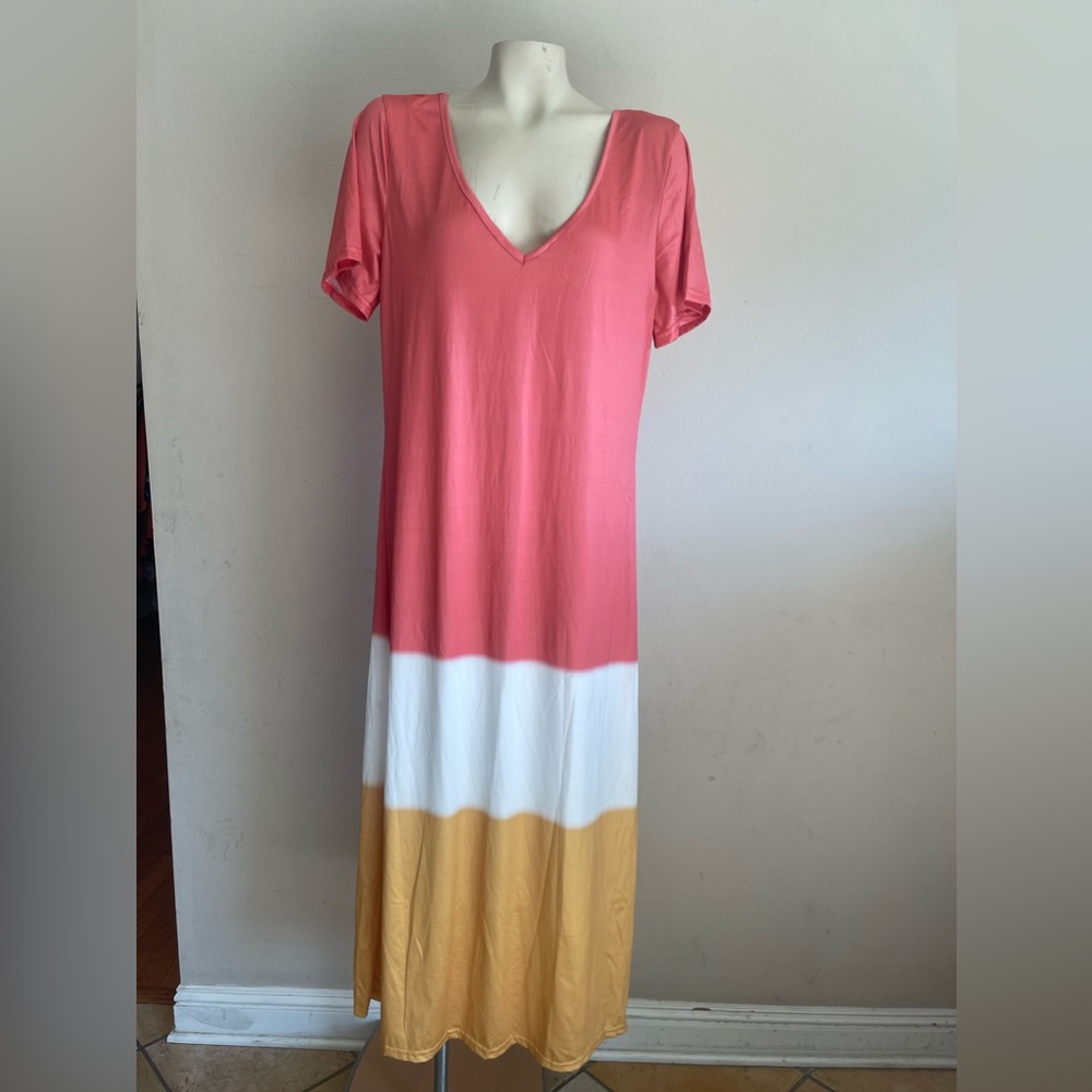 Plus Size Women’s Maxi Dress